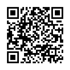 他这才注意到后面的托比一马奎尔二维码生成