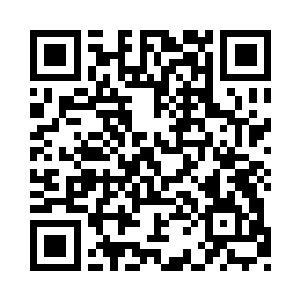 以及去年夏天加入乐队的鼓手周海航的脸上二维码生成