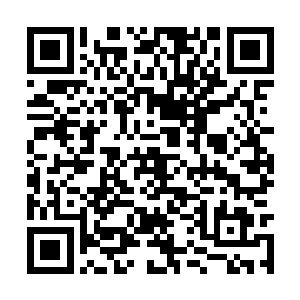 以及维迪奇和朴智星两个人冲向荣光去补防的身影二维码生成