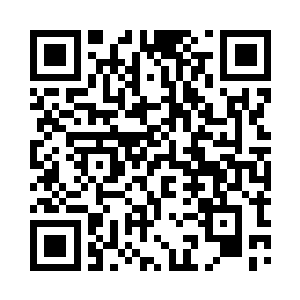 企业号货船就在其中的一个船坞内停泊着二维码生成