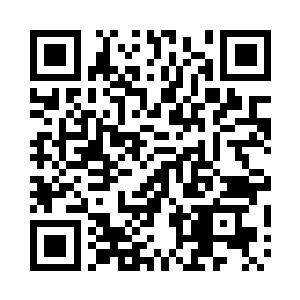 众目焦点的是一个碧月婷婷的静雅少女二维码生成