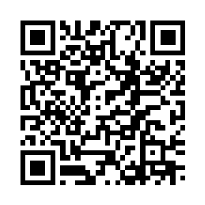 估计是看她们吃完了东西才过来的二维码生成