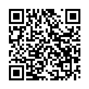 似乎想让自己眼眶中仅存的泪快点蒸发掉二维码生成