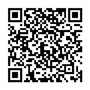 但也有那机灵的已经向天香阁的方向发出了灵光传信符二维码生成