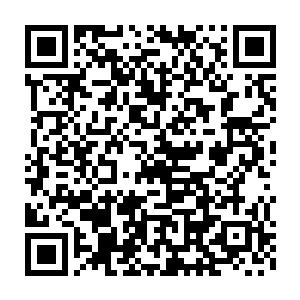 但却明显不能够让秦方满足的……既然兰多夫可以一口叫出它的名字二维码生成