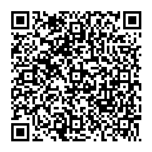 但是就凭他和何铿能参加省里的这个投资座谈会也可以想象得到绝对不是弄一家砖厂或者搞个五金店那么简单二维码生成