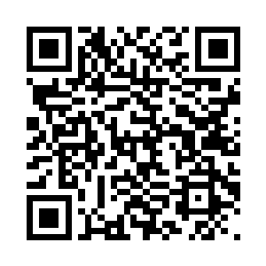 但转瞬之间就恢复到不可一世的表情二维码生成