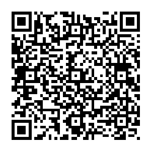 作为侦破此案的检察长汤姆斯奈登曾毫不客气的要求迈克尔杰克逊脱下裤子接受拍摄二维码生成