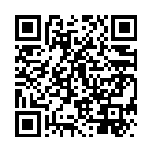 作为电影的导演加制片人的张东城二维码生成