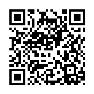 俊秀的眉眼就那样突然的放大在容锦眼前二维码生成