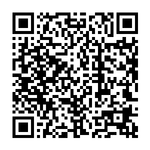 做师父的最后要向学生求救……尤其是他们这对举世皆知的关系怪异的师徒二维码生成