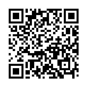 像个疯子一样狂甩自己并不存在的头发二维码生成