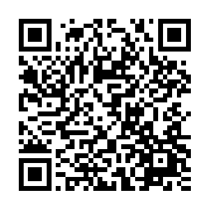 元灵石胎已经手持混元之门毫无花哨的与冰冻之光撞击在了一起二维码生成