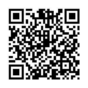 先是狠狠地上扫做了一个借力的动作二维码生成