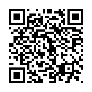 全都笑嘻嘻的在李思辰脸上留下了自己的唇印二维码生成