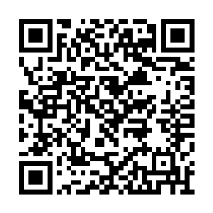 其他改用可拆式两脚架及改良的双室枪口制退器二维码生成