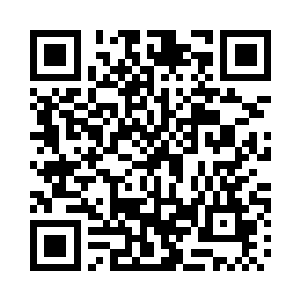 其余人也立马收起刚才吊儿郎当样子二维码生成