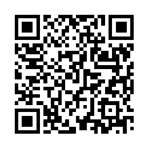 再将刘小姐双手奉送给一名马贼头目二维码生成