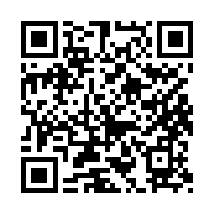 再说他一个大男人怎么能去脱王爷的裤子呢二维码生成