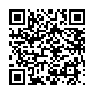 冷轩有些好奇的打量了一眼那辆蓝色校的二维码生成