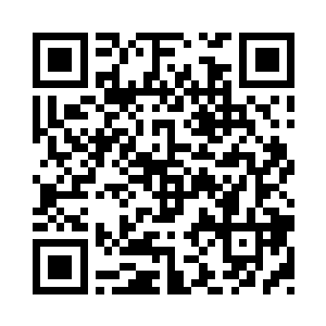 冷轩终于来到了一间稍显老旧的宅院前二维码生成