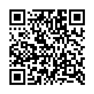 几个南华学府的学生用一种怪的眼神看着孟南二维码生成