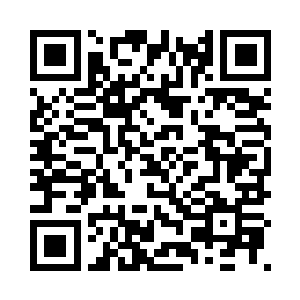 凤凰指了指不远处一座高大的山峰二维码生成