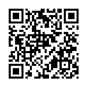 凤小熊大白和小狐狸坐着豪华的露天马车二维码生成