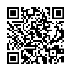 凤小熊用胖乎乎的小手摸了摸七彩蝶二维码生成