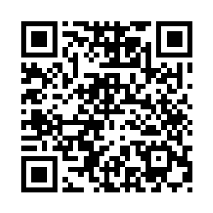 刘依依的情绪居然慢慢的稳定下来了二维码生成