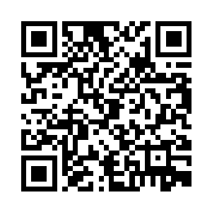 刘飞一脸坏笑的看了看身材平平的美姬二维码生成