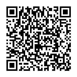 刚刚到来的墨家军接替了早已疲惫不堪的大楚守军重新驻守到了城楼上二维码生成