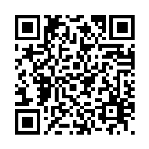 别以为他没有看到她又偷偷跟着回来二维码生成