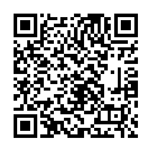 到了码头换上了船然后直接就奔着奥赫德里克岛驶了过去二维码生成