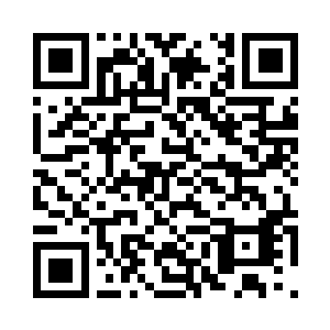 剩下一名是一个脸上满是皱纹的老者二维码生成