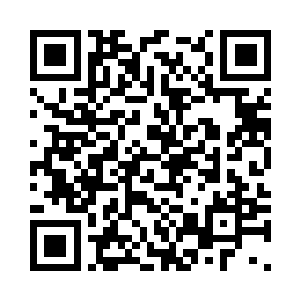 力士大多都搬着坛坛罐罐等一干酒器二维码生成