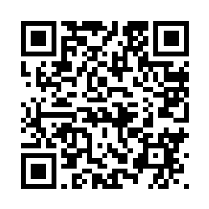 动作娴熟迅速的划开韩进的脚底板二维码生成