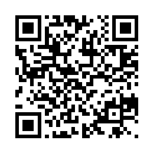 势大力沉的战魂剑狠狠地劈在了铁门上二维码生成