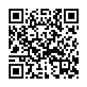 医疗器械公司的人员向贝瑟尼展示假肢二维码生成