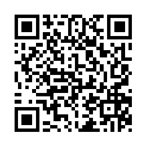 单手化作手刀在两个孩子后脑袋上一拍二维码生成