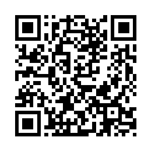 卫亦航熟练地爬上到那座长了冰雪莲的小山上二维码生成