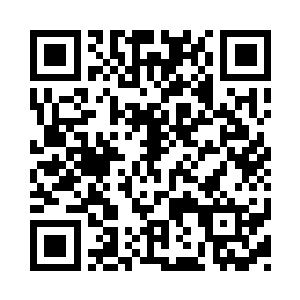 却见内院中又有一群族人拥簇着冲了出来二维码生成