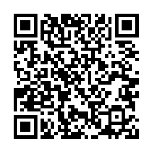 却见半空中的李海生突然消失在了他们的视线中二维码生成