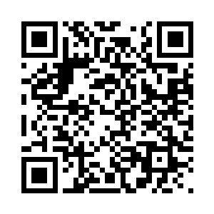 却连笑脸都没有给过自己一个的女孩二维码生成