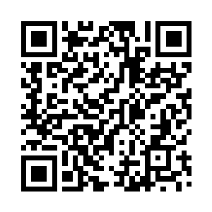 原本他想偷偷摸摸回自己房间换衣服二维码生成