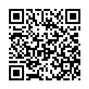 又是砰地一声狠狠撞在墙上滑落到地上二维码生成