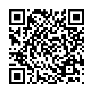 反而是和莫小鱼探讨起两个人的关系了二维码生成