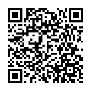 另两边的妖族和魔族也都警惕地向着许紫烟望了过来二维码生成