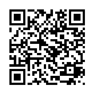 只是专注地看着悬浮于空中的张均二维码生成