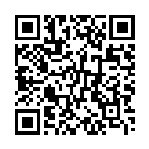 只是伸出两根手指捏住他的左手手腕二维码生成